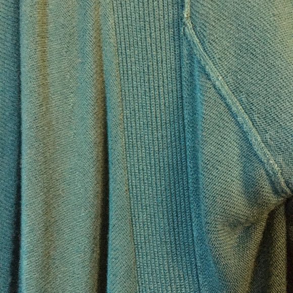 Peacock Blue Pleated Knit Open Waterfall Cardigan - Picture 6 of 15